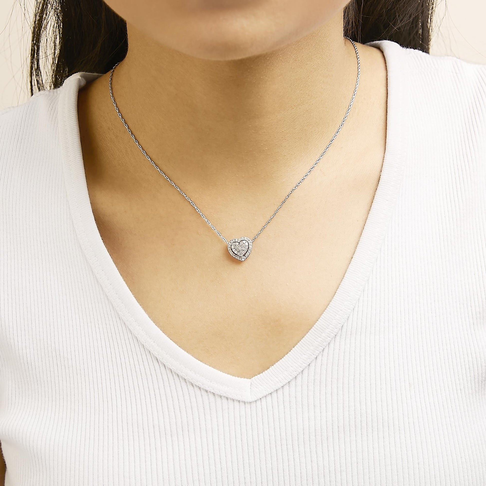 Sterling Silver 1/3 Cttw Diamond Pavé Heart Pendant Necklace