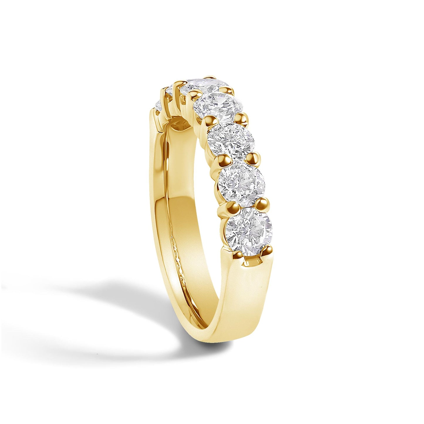14K Gold 1 1/2 Cttw Diamond 7 Stone Band Ring