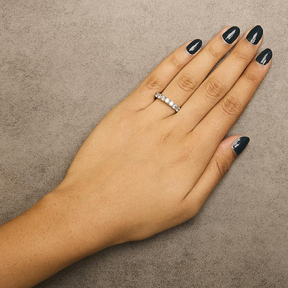 14K Gold 1.0 Cttw Diamond 7 Stone Band Ring