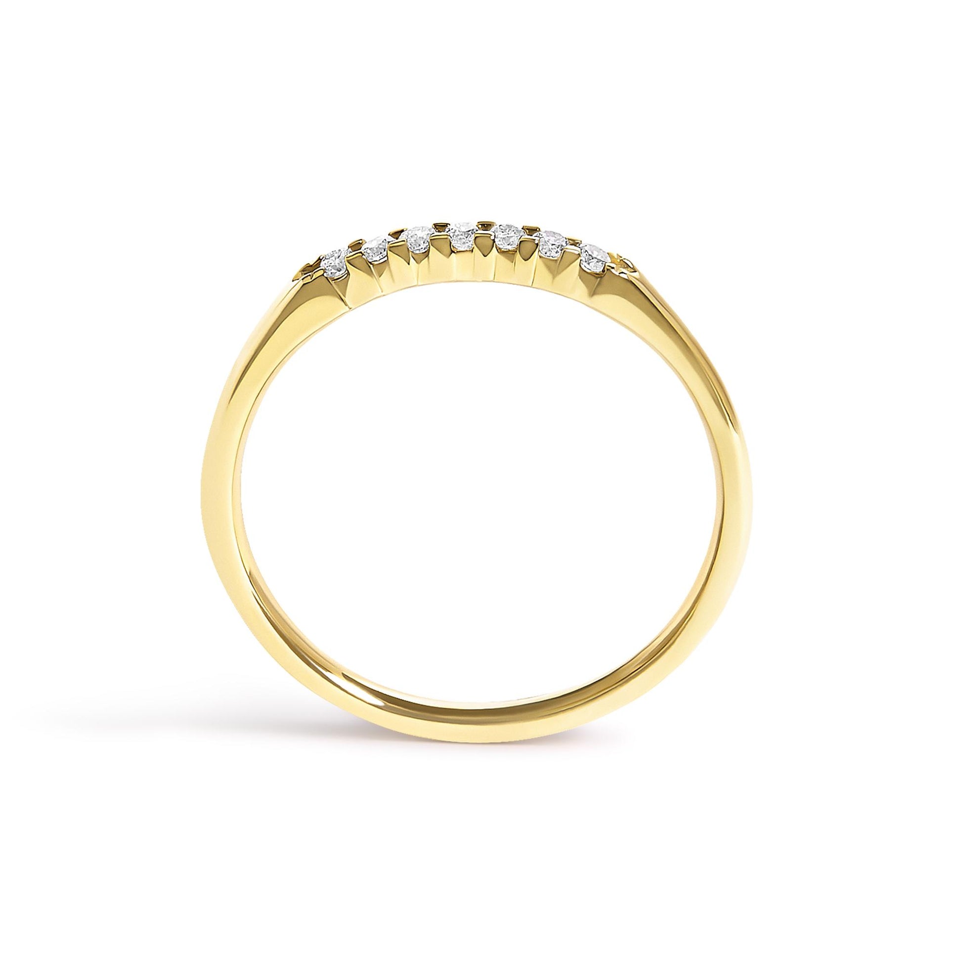 14K Gold 1/10 Cttw Diamond 7 Stone Band Ring
