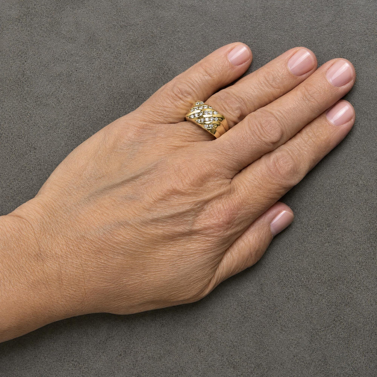 Men's 10K Yellow Gold 1.00 Cttw Channel Set Diamond 5 Row Band Ring