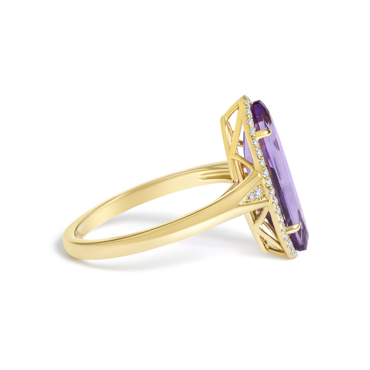 10K Yellow Gold Purple Oval Amethyst and 1/6 Cttw Diamond Halo Cocktail Ring