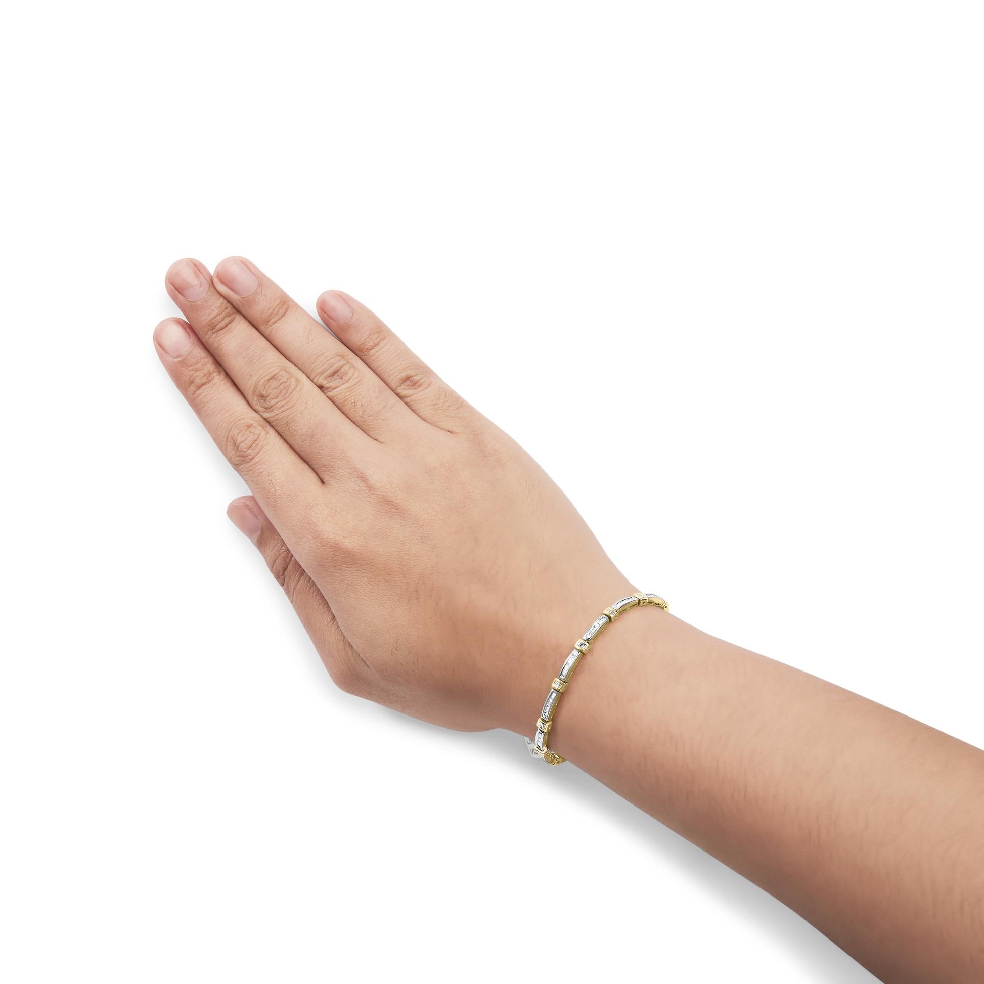 14K Yellow Gold 1.00 Cttw Baguette Diamond Channel Link Bracelet