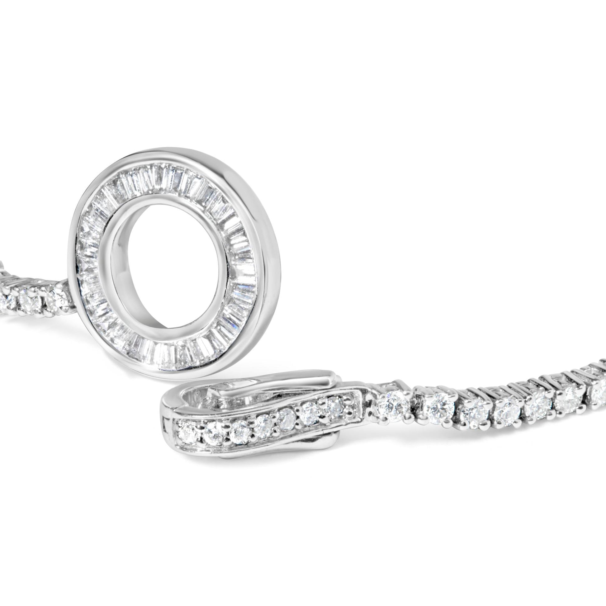 14K White Gold 2-1/2 Cttw Baguette and Round Diamond Toggle Tennis Bracelet