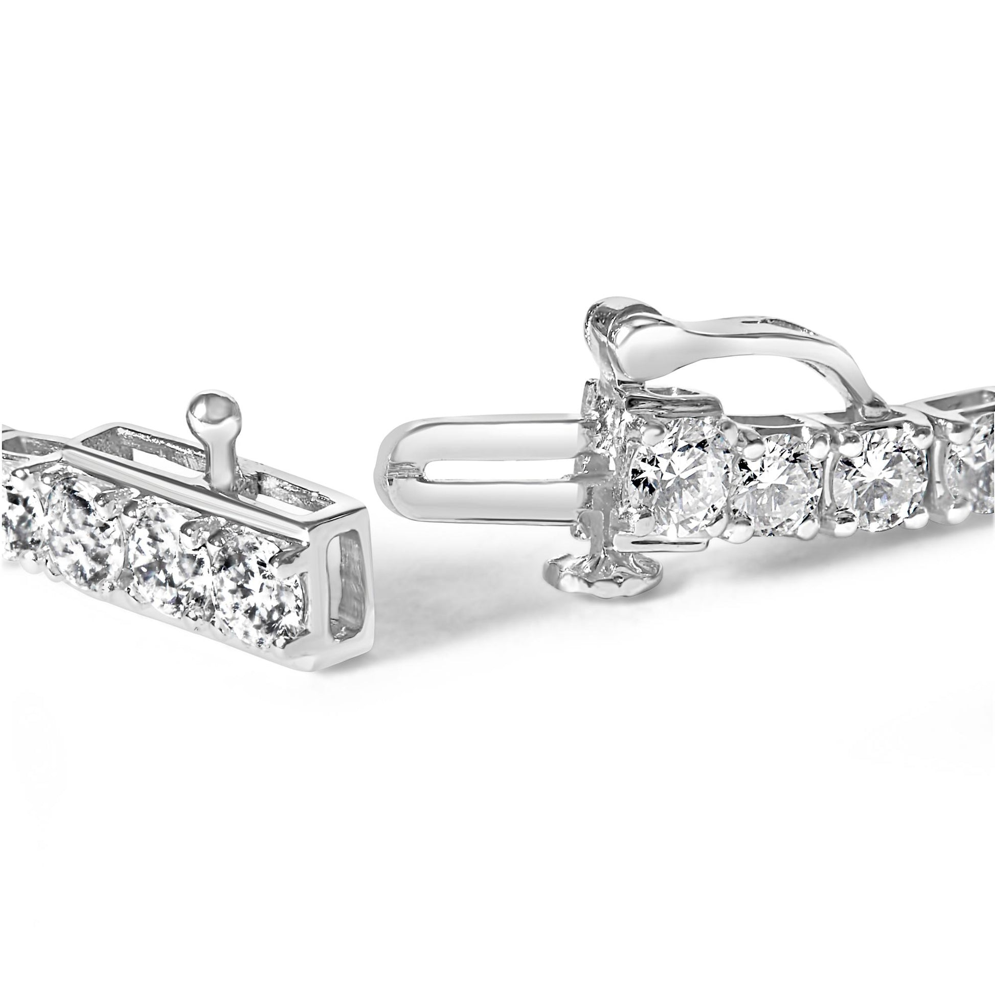 10K White Gold 6.00 Cttw Classic Natural Diamond Tennis Bracelet