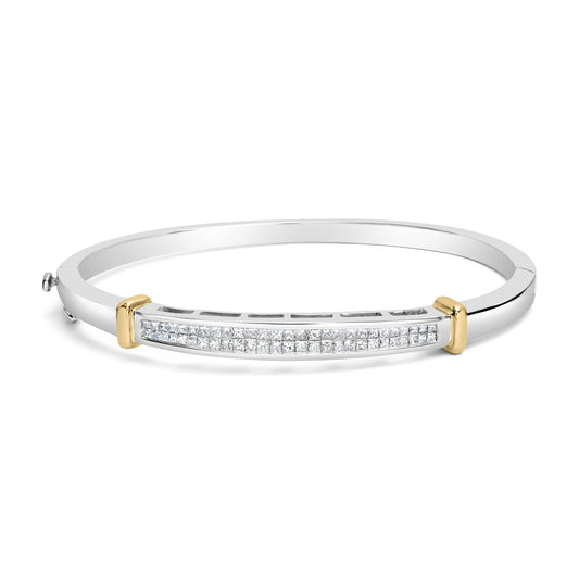 Bracelet with white and yellow metal colors featuring a central row of white princess-shaped gemstones in an invisible setting, shown from a front angle.