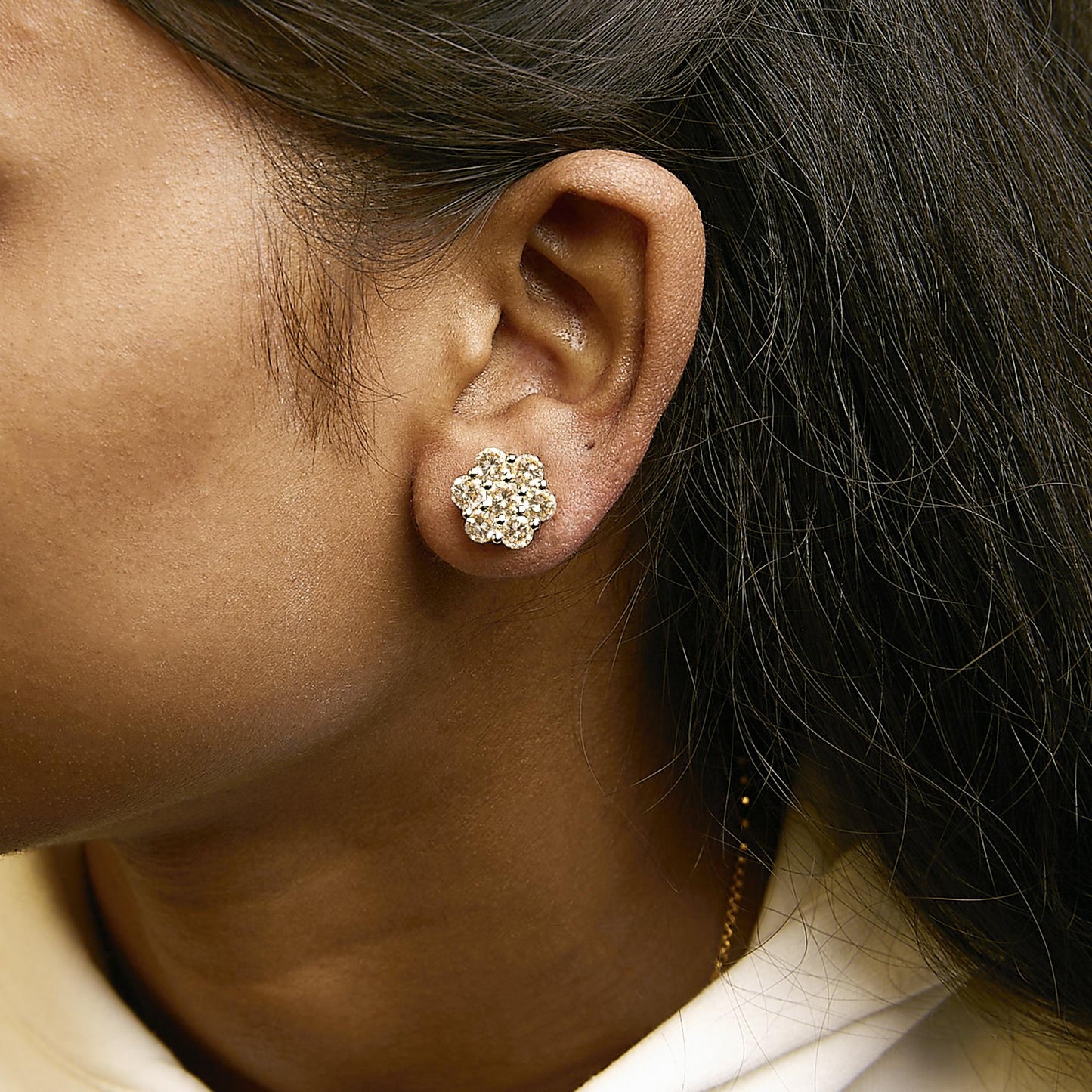 14K White Gold 4 cttw Diamond Flower Earring (H-I Clarity, SI2-I1 Color)