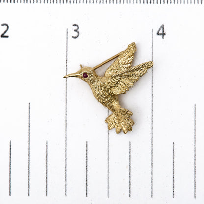 14K Yellow Gold Textured Hummingbird Brooch with Round Lab-Created Ruby Accent