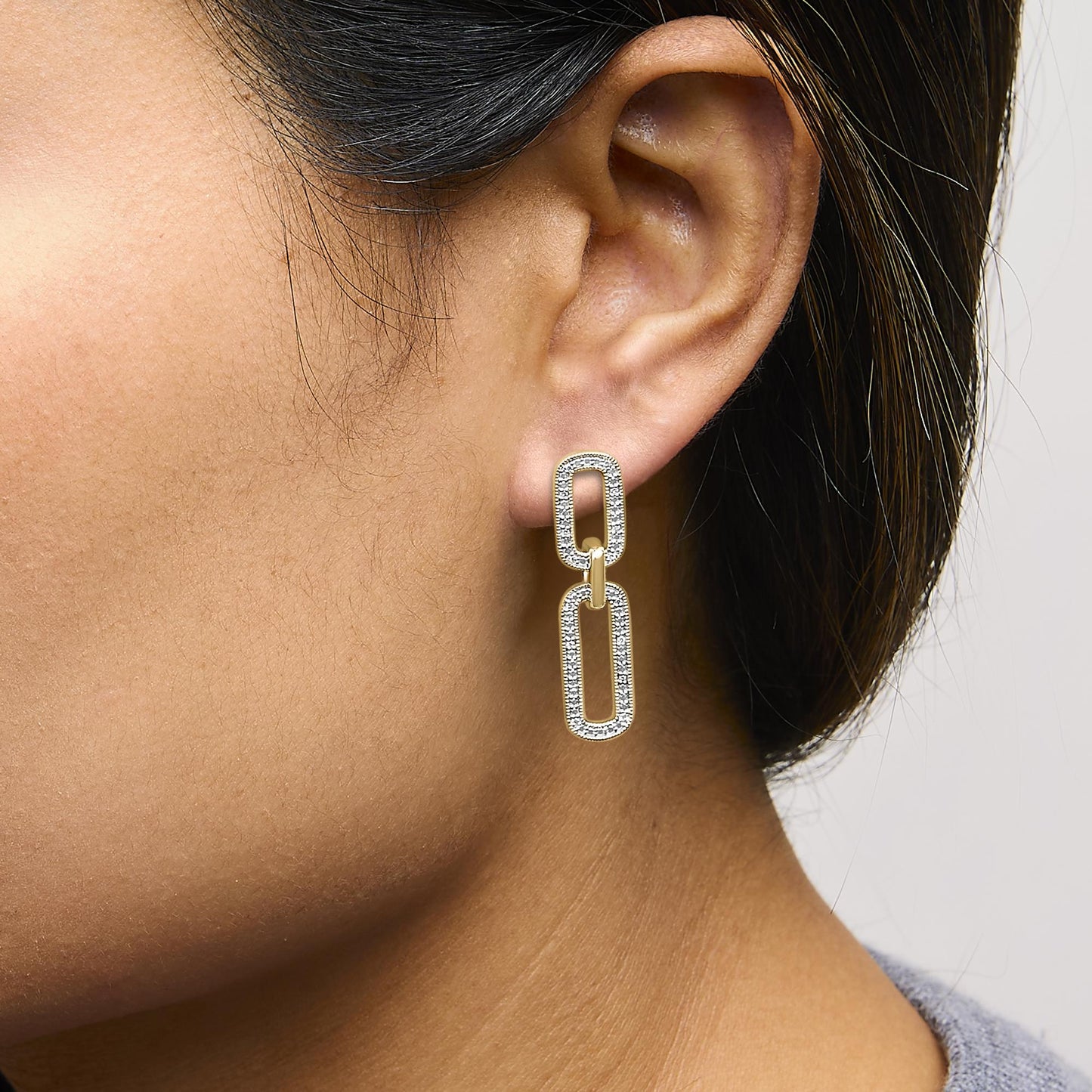 Gold Vermeil 1/10 Cttw Diamond Cttw Bold Paperclip Earring