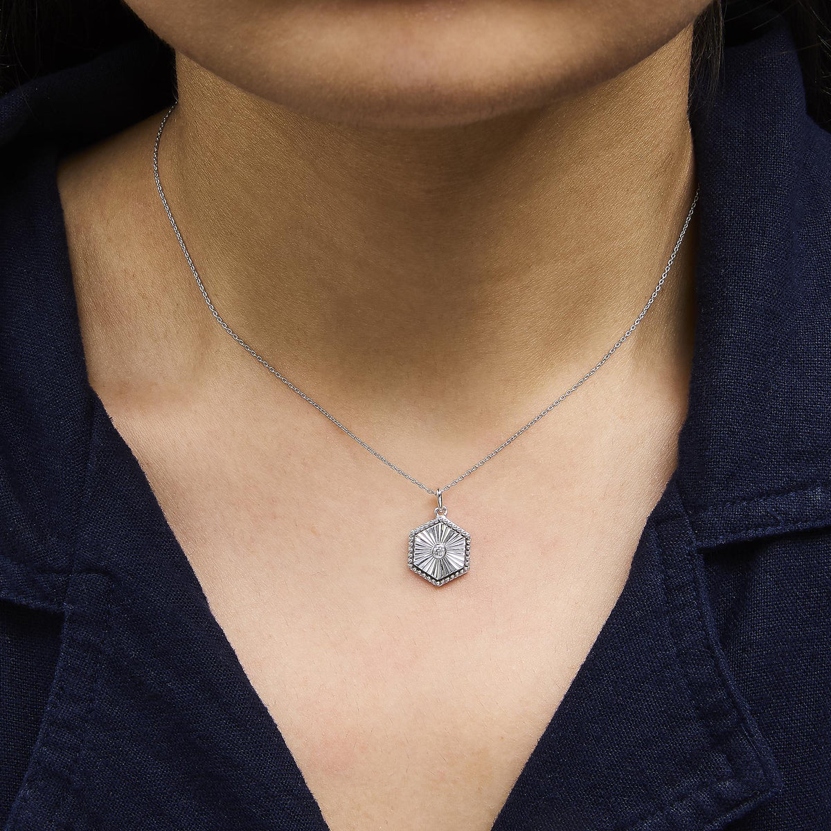 10K White Gold Diamond Accent Hexagon Fluted Medallion Pendant Necklace