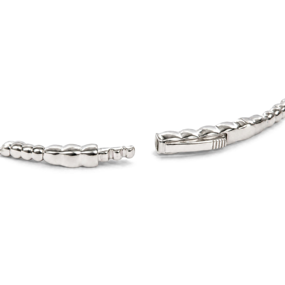 14K Gold 1/2 Cttw Lab-Grown Diamond Floral Station Beaded Flexible Bangle Bracelet