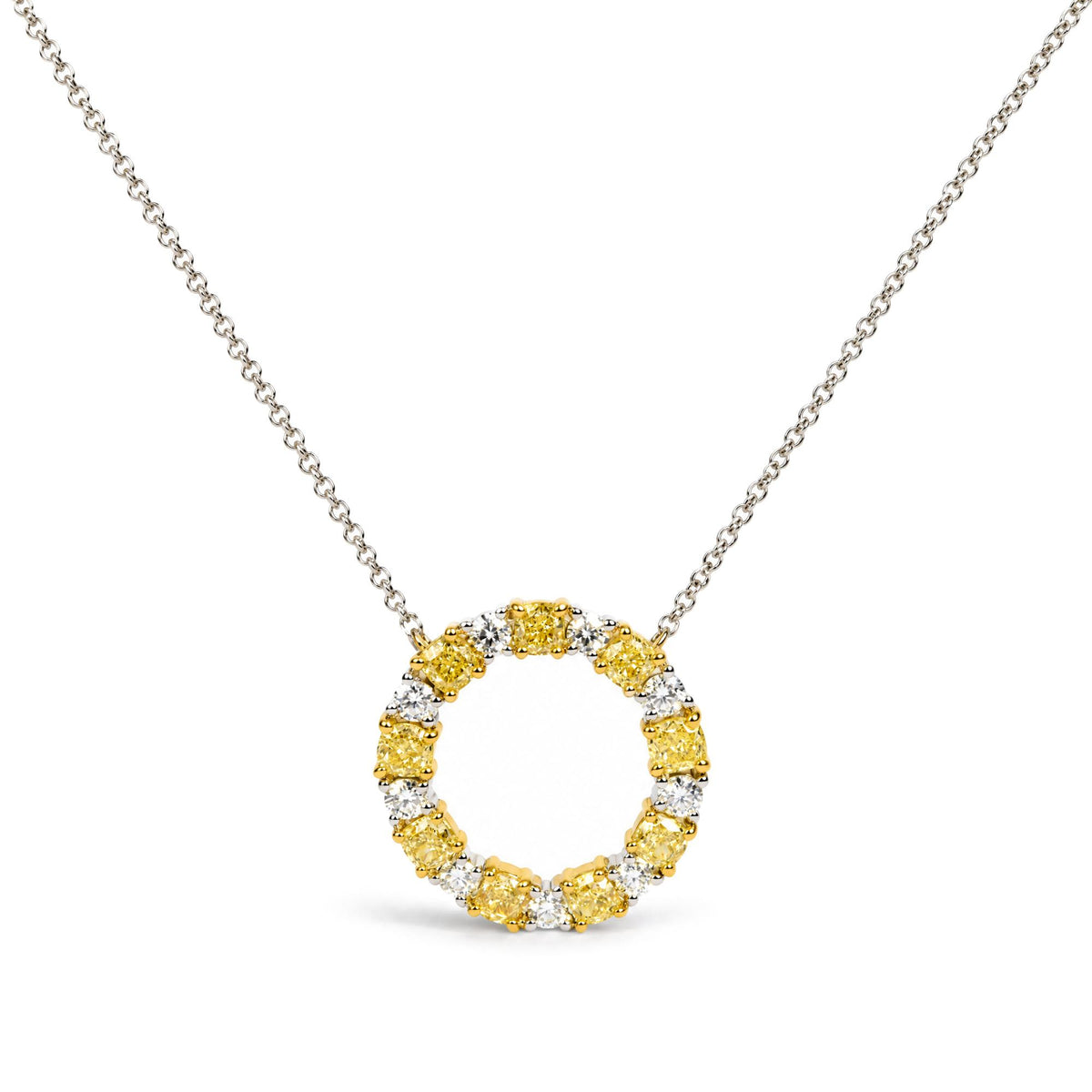 18K White and Yellow Gold 2 1/4 Cttw Alternating Yellow and White Diamond Open Circle Pendant Necklace