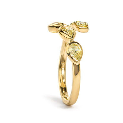 18K Yellow Gold 1.0 Cttw Pear and Round Yellow Diamond Open Bypass Ring