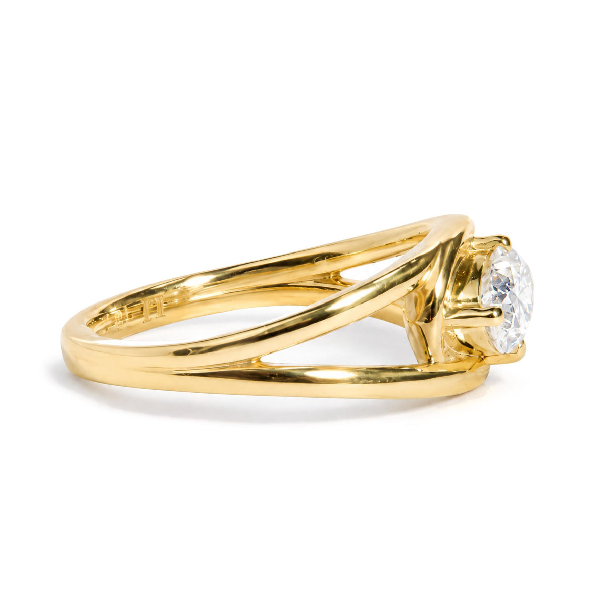 18K Yellow Gold East West 7/8 Cttw Oval-Cut Diamond Solitaire Ring