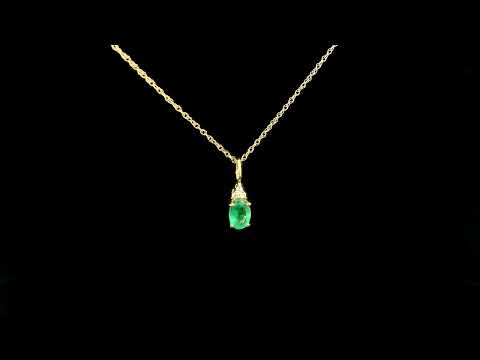 Rotating video showing the jewelry item