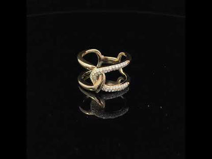 Rotating video showing the jewelry item