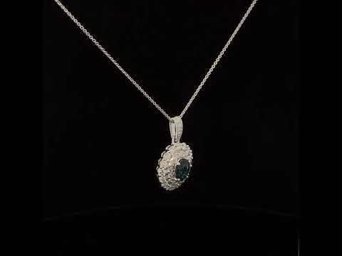 Rotating video showing the jewelry item