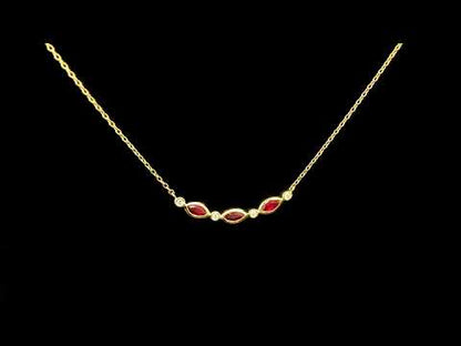 Rotating video showing the jewelry item