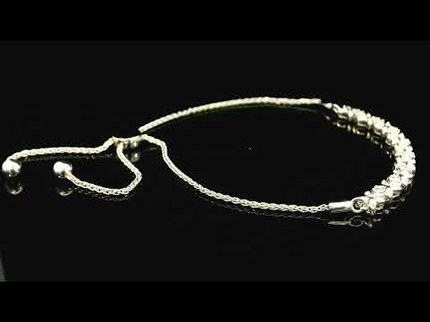 Rotating video showing the jewelry item