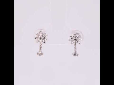 Rotating video showing the jewelry item
