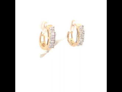 Rotating video showing the jewelry item