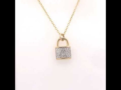 Rotating video showing the jewelry item