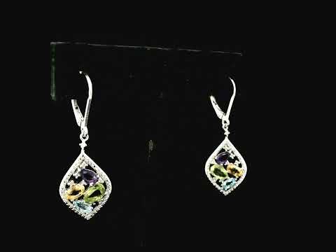 Rotating video showing the jewelry item