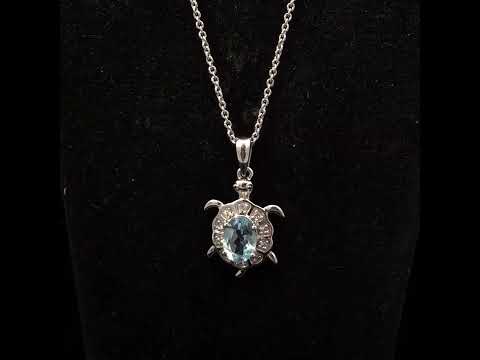 Rotating video showing the jewelry item