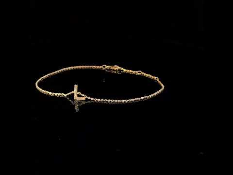 Rotating video showing the jewelry item