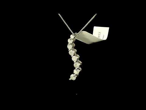 Rotating video showing the jewelry item