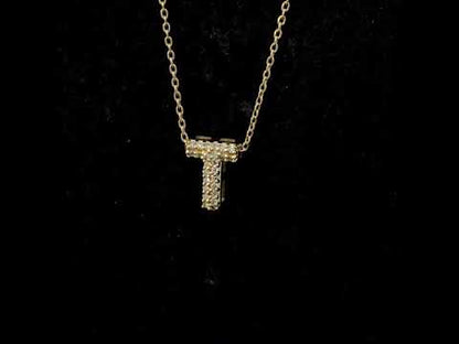Rotating video showing the jewelry item
