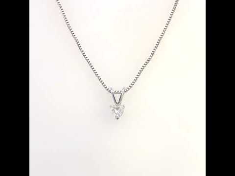 Rotating video showing the jewelry item