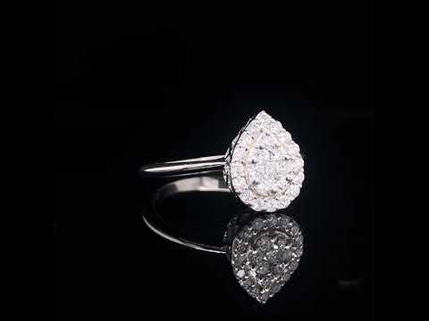 Rotating video showing the jewelry item