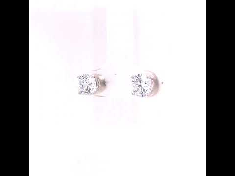 Rotating video showing the jewelry item