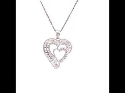 Rotating video showing the jewelry item