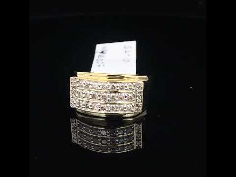 Rotating video showing the jewelry item