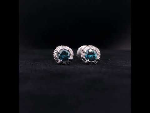 Rotating video showing the jewelry item