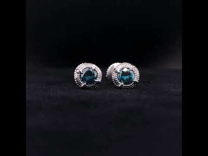 Rotating video showing the jewelry item