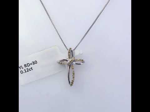 Rotating video showing the jewelry item