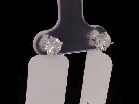 Rotating video showing the jewelry item