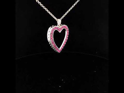 Rotating video showing the jewelry item