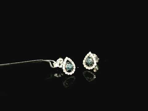Rotating video showing the jewelry item