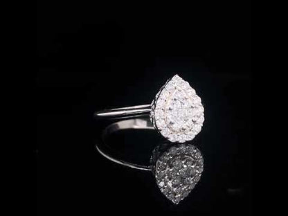 Rotating video showing the jewelry item