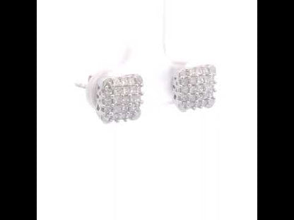 Rotating video showing the jewelry item