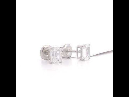 Rotating video showing the jewelry item