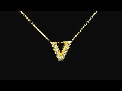Rotating video showing the jewelry item
