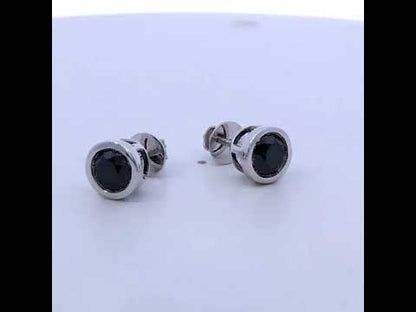 Rotating video showing the jewelry item