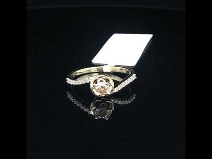 Rotating video showing the jewelry item