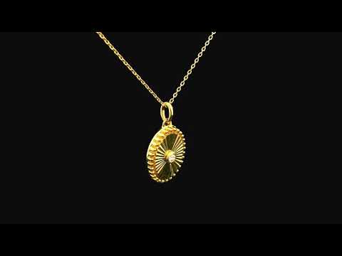Rotating video showing the jewelry item
