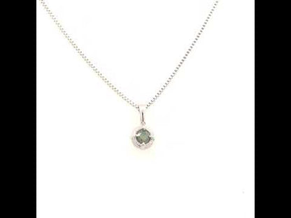 Rotating video showing the jewelry item